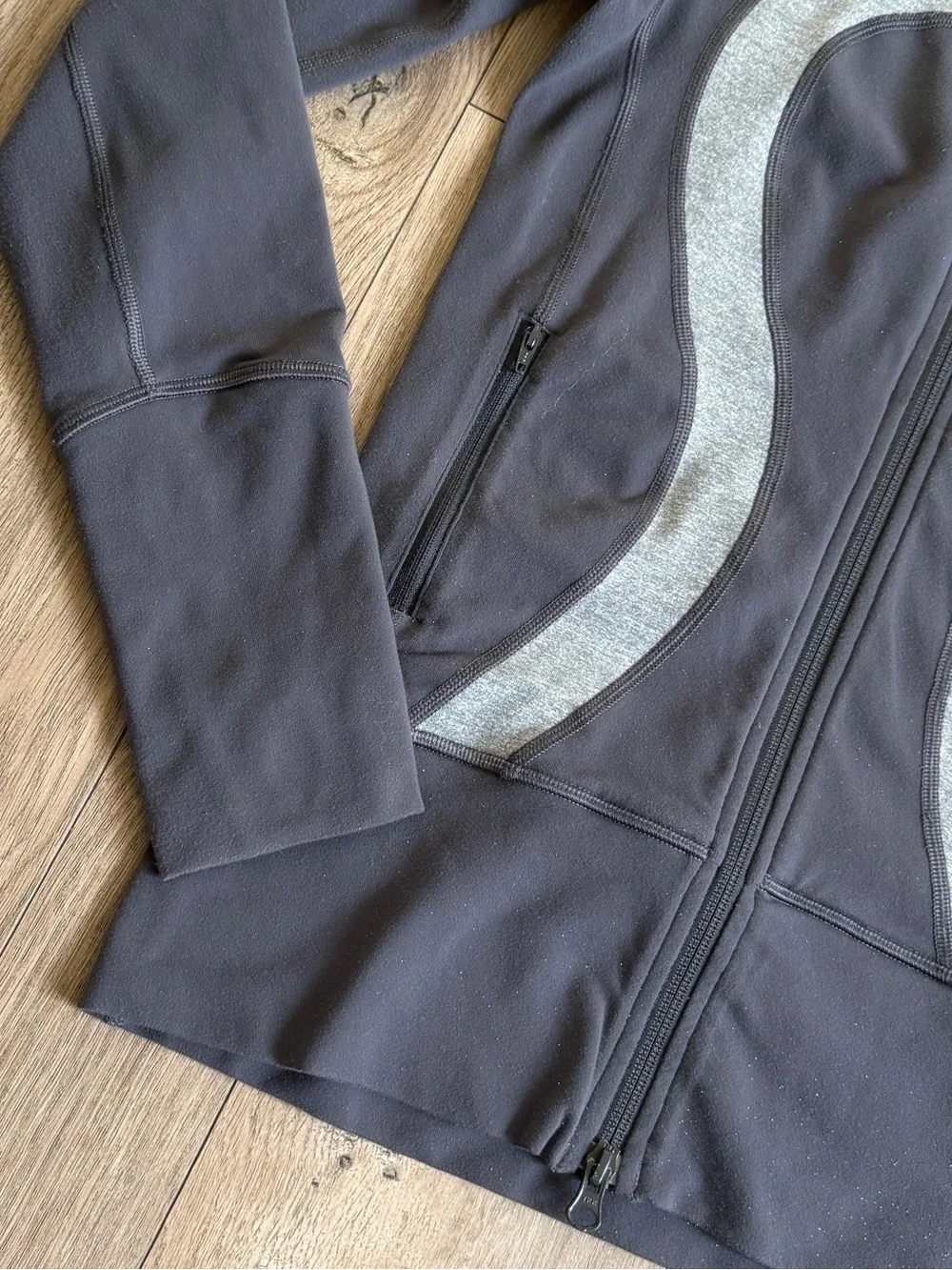 Lululemon Stride Full Zip Jacket Gray Size 4 (Small)